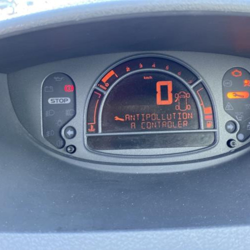 Moteur RENAULT MODUS Photo n°19