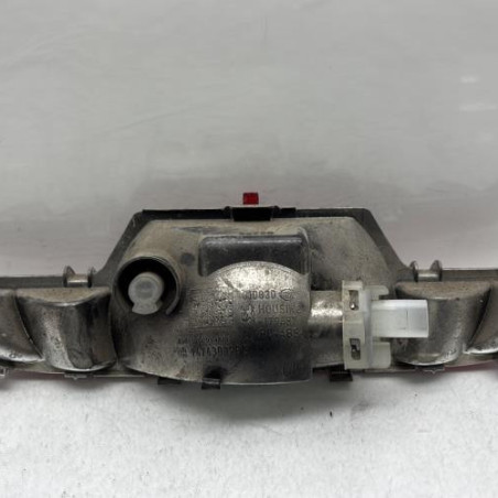 Anti brouillard arriere PEUGEOT 208 1