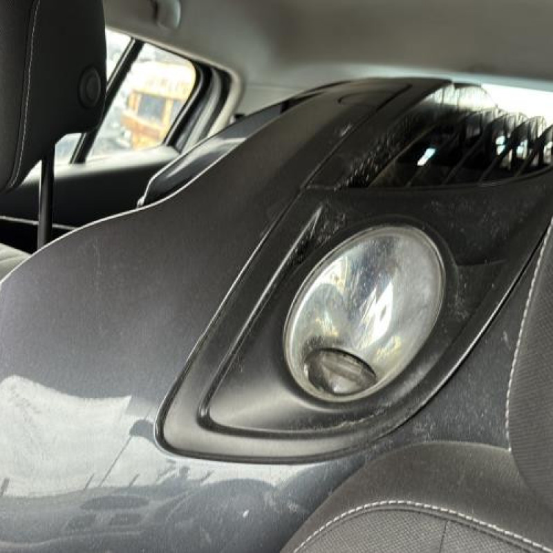 Aile avant droit RENAULT MEGANE 3 Photo n°17
