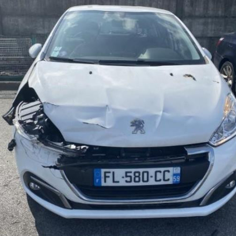 Pretensionneur de ceinture avant gauche PEUGEOT 208 1 Photo n°18