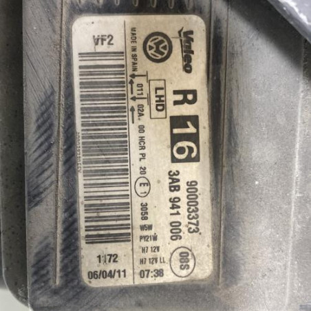Optique avant principal droit (feux)(phare) VOLKSWAGEN PASSAT 5