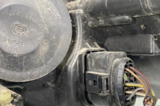 Optique avant principal droit (feux)(phare) VOLKSWAGEN PASSAT 5