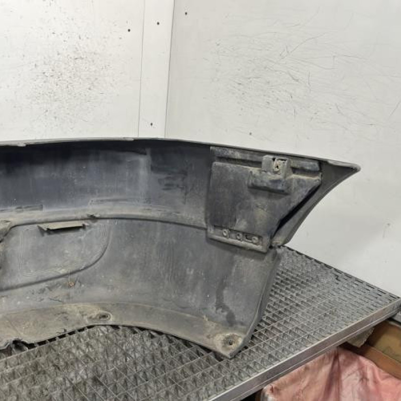 Pare choc avant PEUGEOT PARTNER 1 Photo n°4