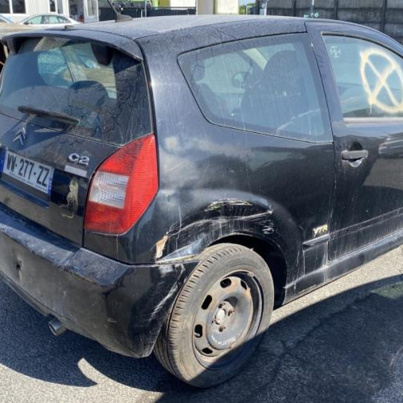 Feu arriere stop central CITROEN C2 Photo n°6