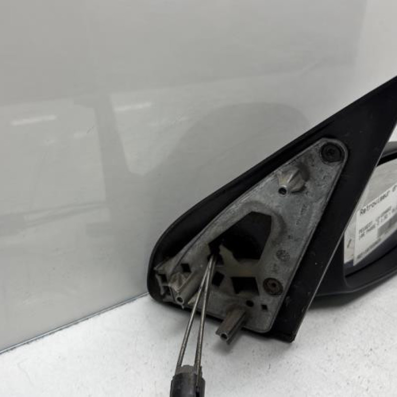 Retroviseur droit PEUGEOT 106 Photo n°2