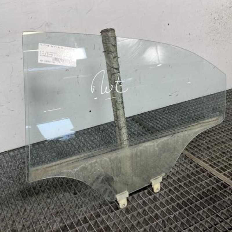 Vitre arriere gauche KIA RIO 3 Photo n°3