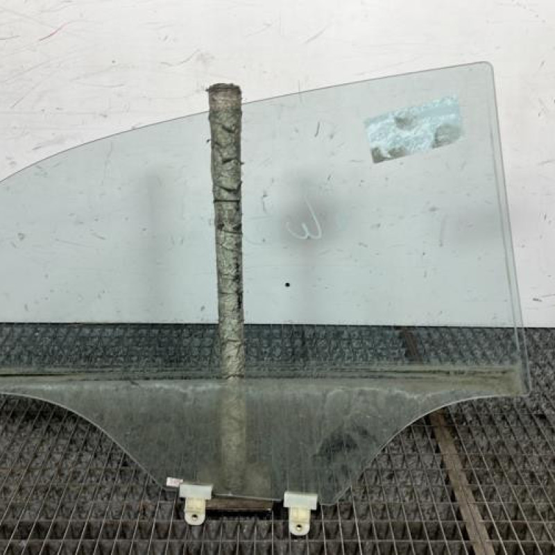 Vitre arriere gauche KIA RIO 3 Photo n°4