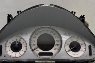 Compteur MERCEDES CLASSE E 211 Photo n°1