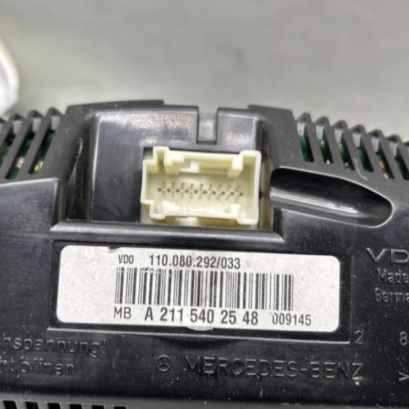 Compteur MERCEDES CLASSE E 211 Photo n°3