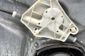 Leve vitre electrique avant droit SEAT IBIZA 3