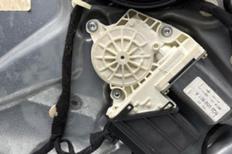 Leve vitre electrique avant droit SEAT IBIZA 3