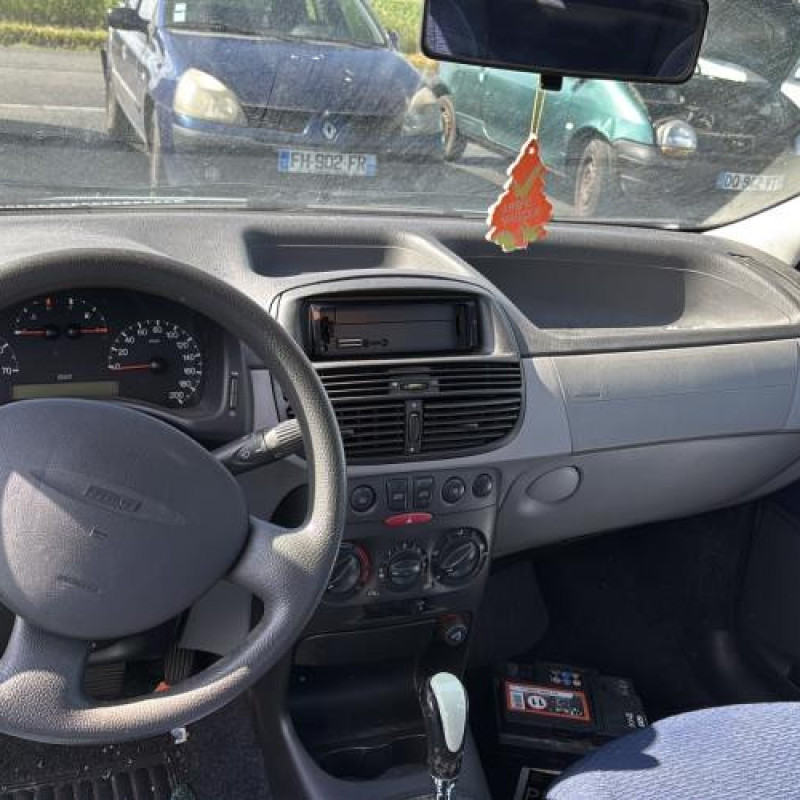 Optique avant principal droit (feux)(phare) FIAT PUNTO 2 Photo n°15