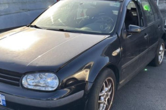 Feu arriere stop central VOLKSWAGEN GOLF 4