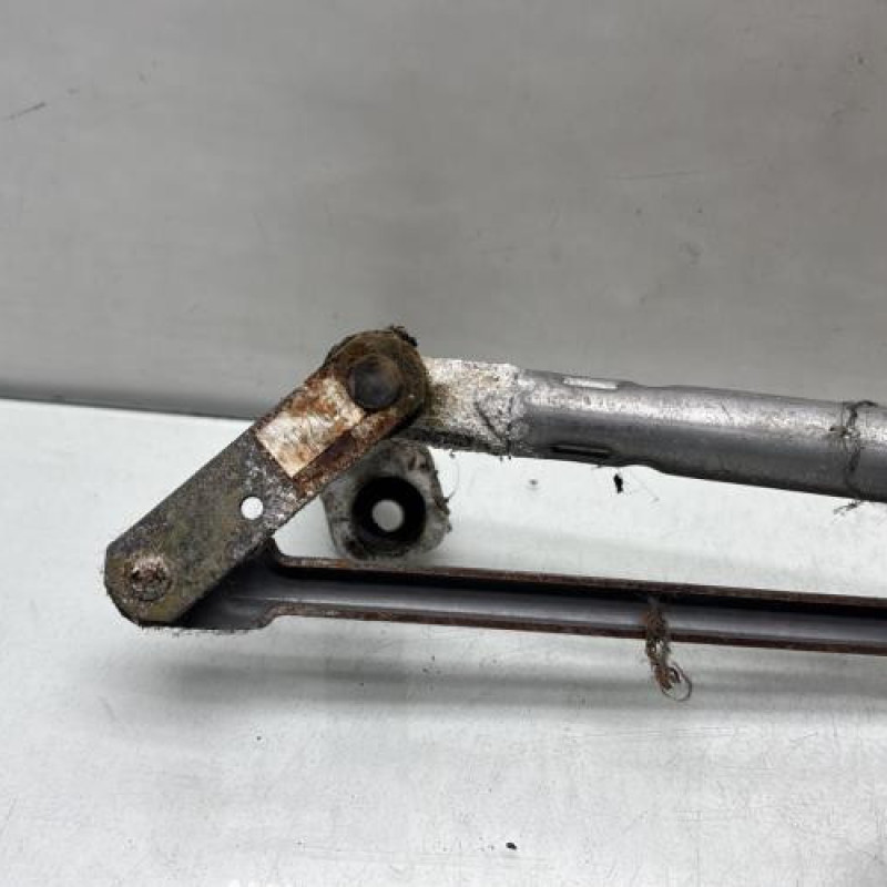 Moteur essuie glace avant VOLKSWAGEN GOLF 4 Photo n°6