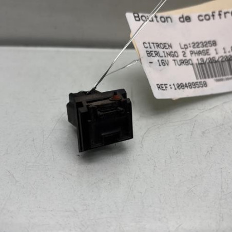 Bouton de coffre CITROEN BERLINGO 2 Photo n°1