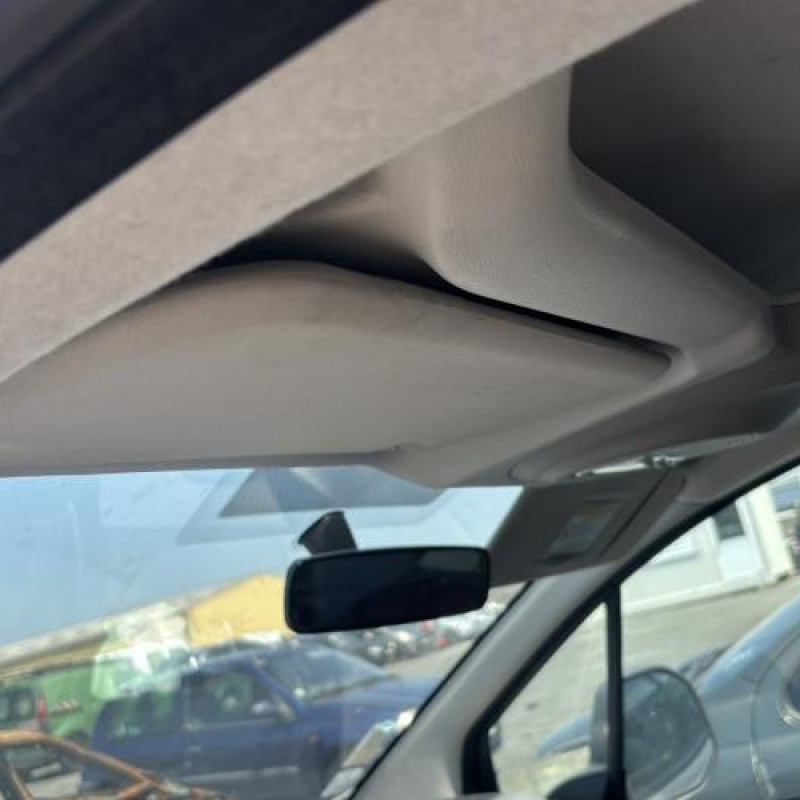 Bouton de coffre CITROEN BERLINGO 2 Photo n°16