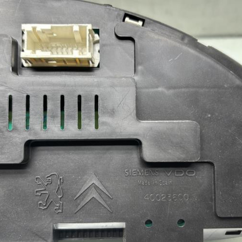Compteur PEUGEOT 607 Photo n°9