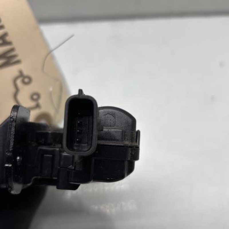 Serrure de coffre RENAULT CAPTUR 1 Photo n°3