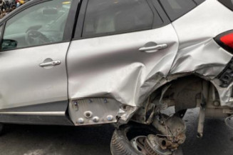 Serrure de coffre RENAULT CAPTUR 1