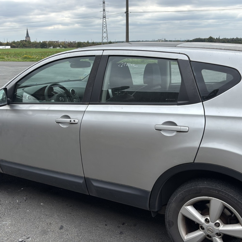 NISSAN QASHQAI 1 PHASE 1 2.0 DCI - 16V TURBO Photo n°7
