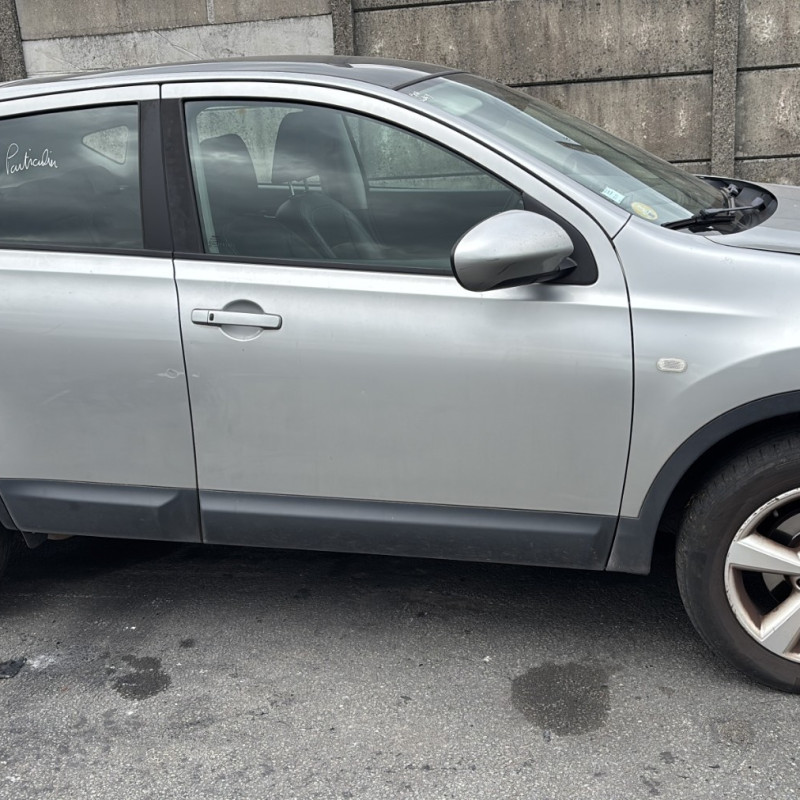 NISSAN QASHQAI 1 PHASE 1 2.0 DCI - 16V TURBO Photo n°8