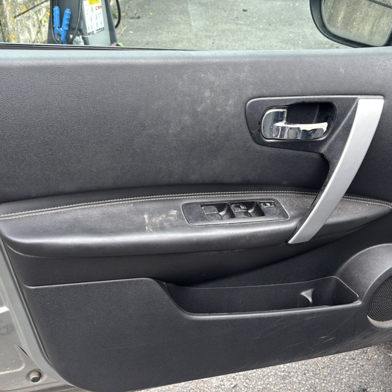 NISSAN QASHQAI 1 PHASE 1 2.0 DCI - 16V TURBO Photo n°10