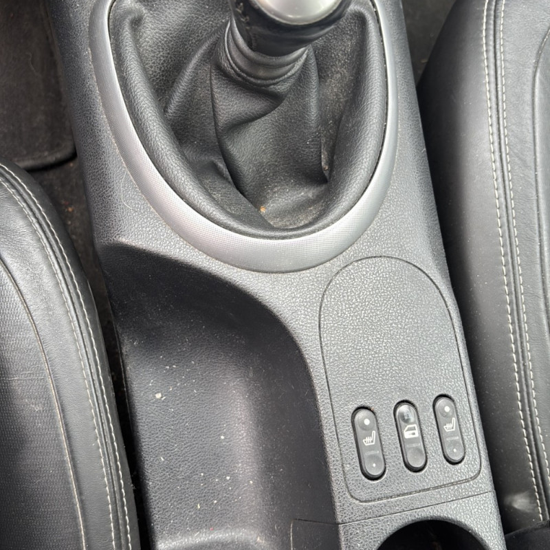 NISSAN QASHQAI 1 PHASE 1 2.0 DCI - 16V TURBO Photo n°19