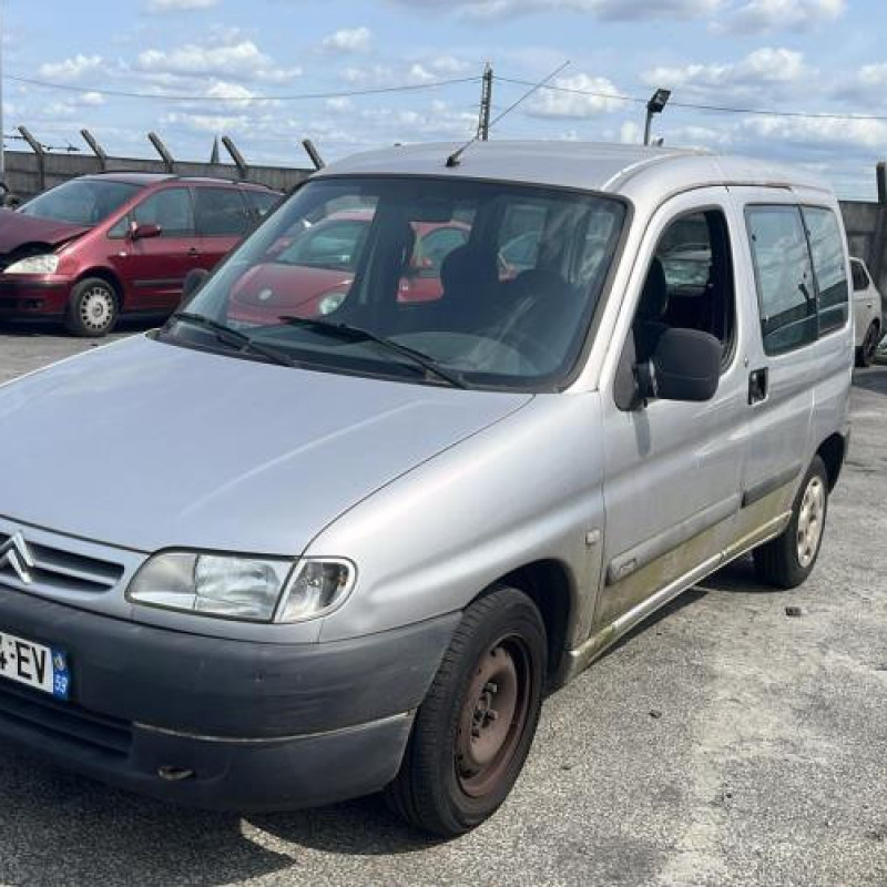 Capot CITROEN BERLINGO 1 Photo n°13