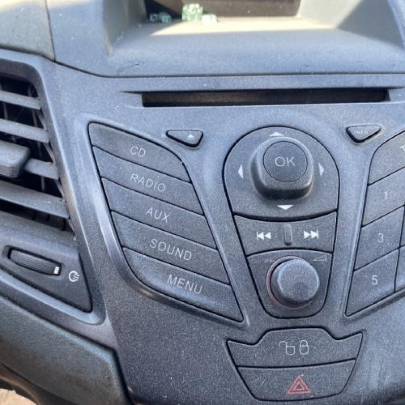 Pretensionneur de ceinture avant gauche FORD FIESTA 6 Photo n°20