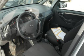 Malle/Hayon arriere OPEL MERIVA A