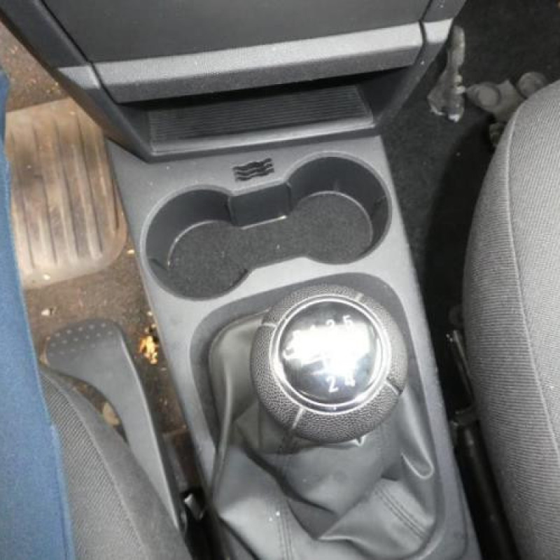 Malle/Hayon arriere OPEL MERIVA A Photo n°14