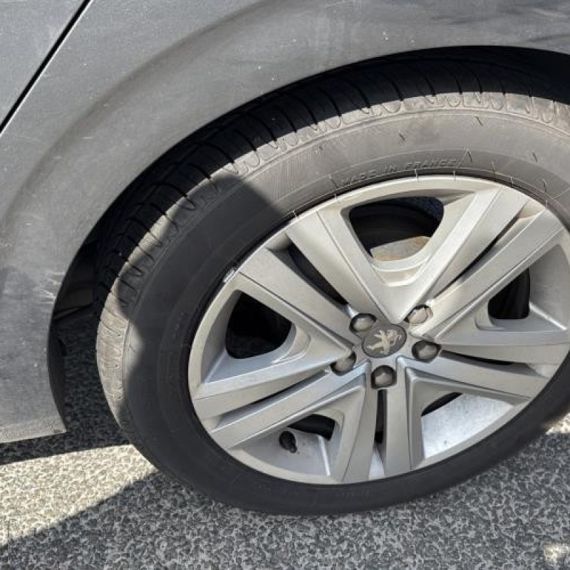 Pare choc arriere PEUGEOT 208 1 Photo n°16