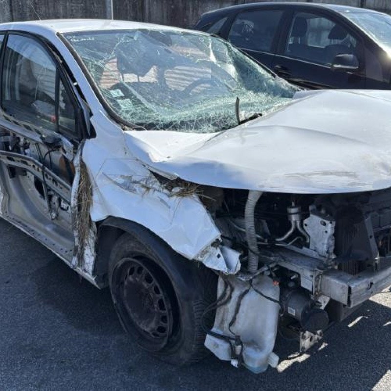 Compresseur clim CITROEN C4 2 Photo n°6