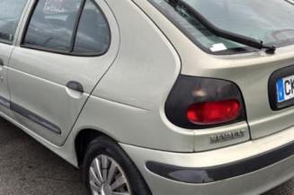 Pare soleil gauche RENAULT MEGANE 1