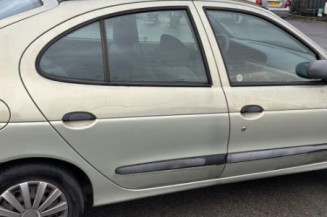 Pare soleil gauche RENAULT MEGANE 1