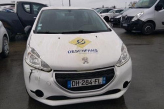 Pare soleil gauche PEUGEOT 208 1