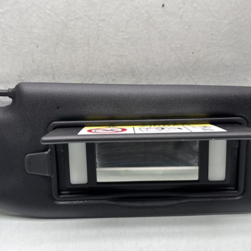 Pare soleil droit PEUGEOT 2008 2 Photo n°1