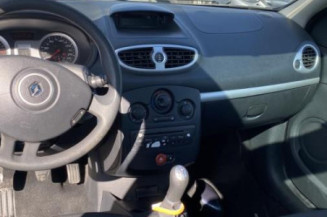 Cremaillere assistee RENAULT CLIO 3