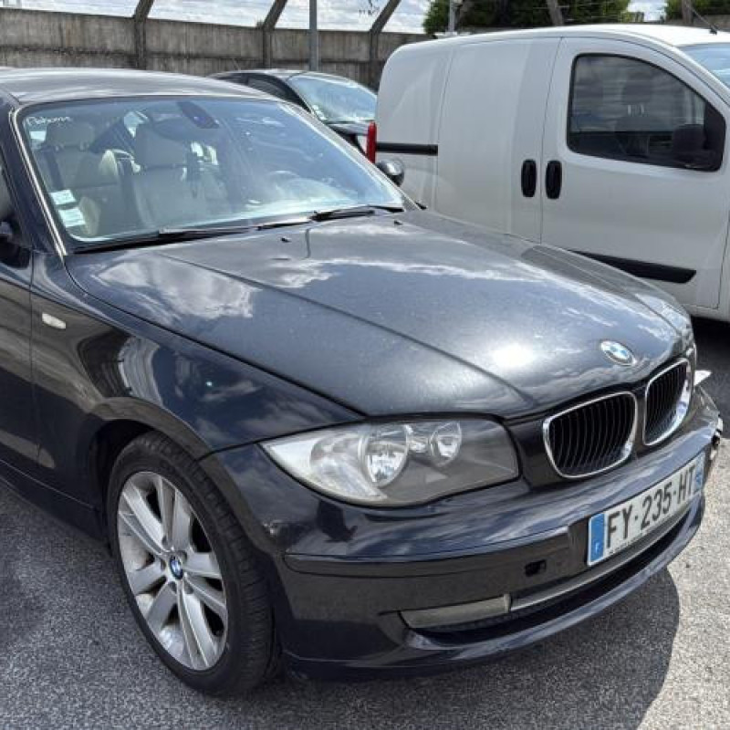 Cache moteur  BMW SERIE 1 E87 Photo n°6