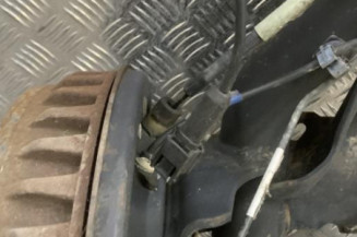 Essieu arriere RENAULT CLIO 4