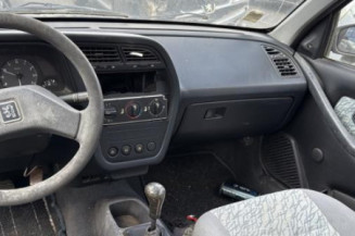 Pare choc arriere PEUGEOT 306