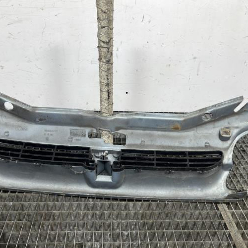 Calandre PEUGEOT PARTNER 1 Photo n°4