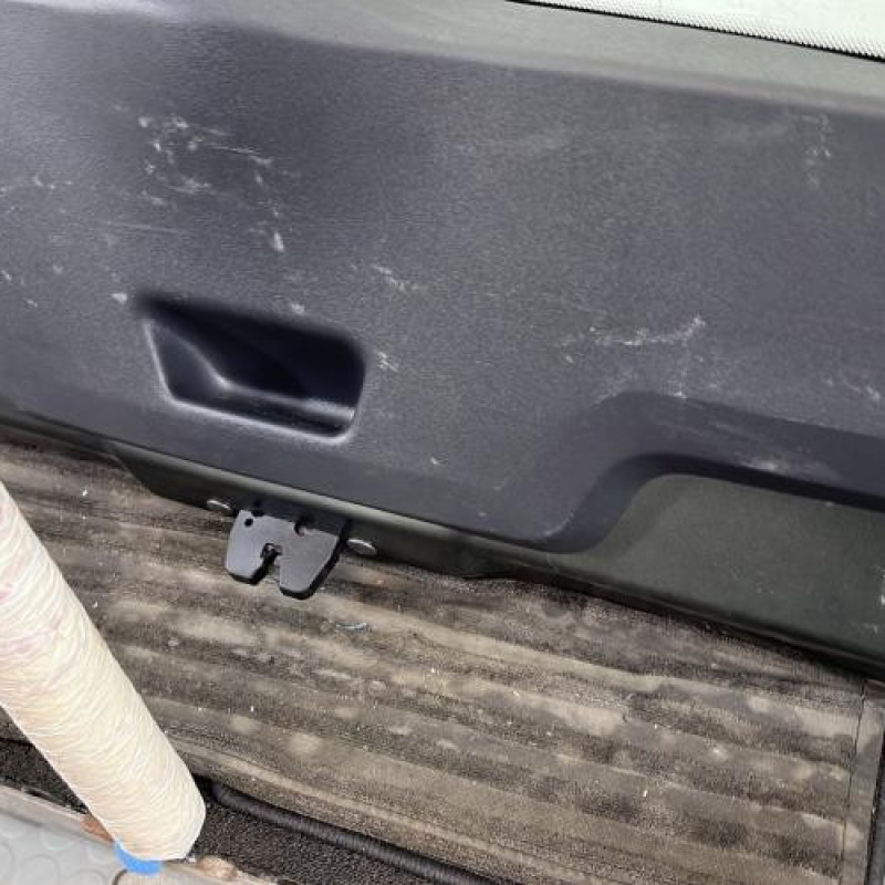 Malle/Hayon arriere CITROEN C3 1 Photo n°10