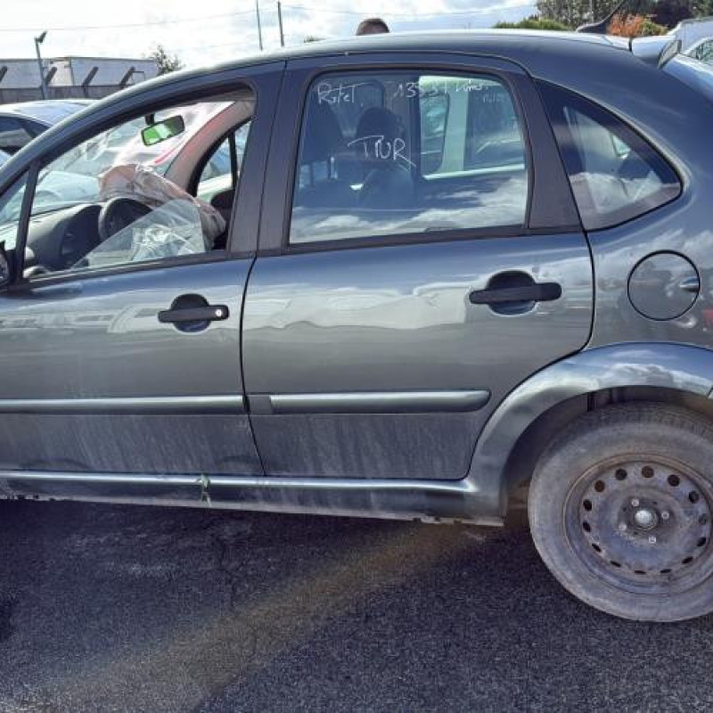 Malle/Hayon arriere CITROEN C3 1 Photo n°17