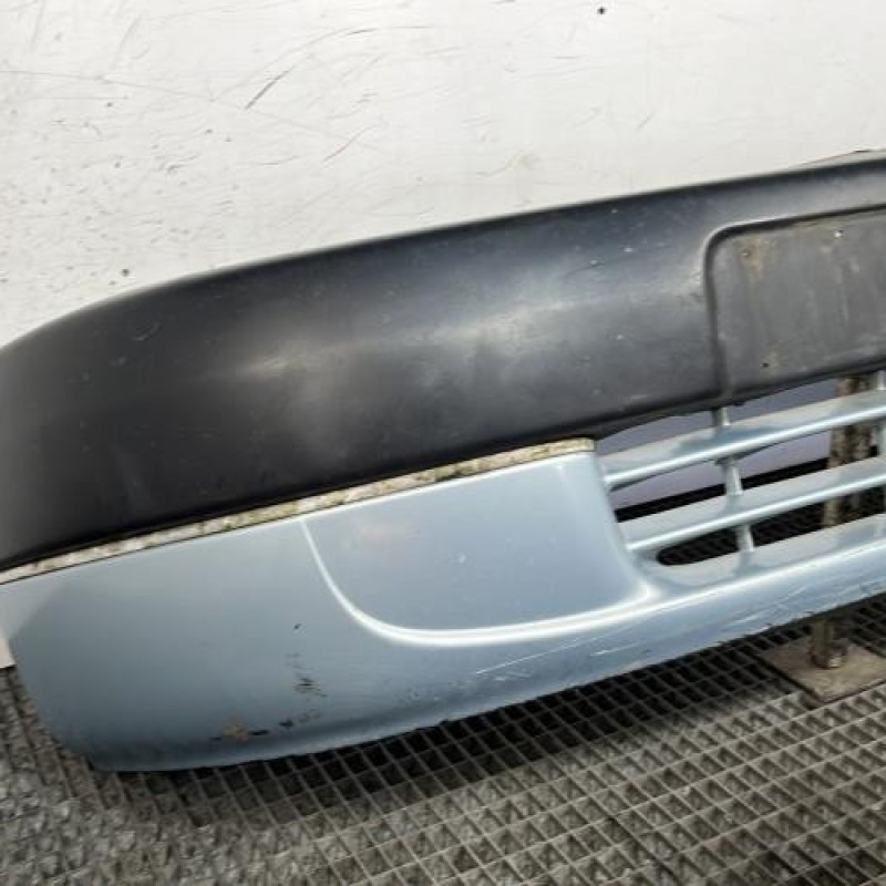 Pare choc avant PEUGEOT PARTNER 1 Photo n°2