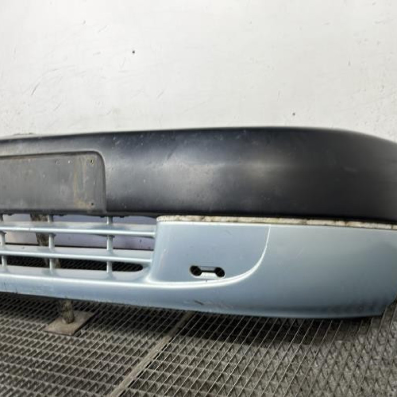 Pare choc avant PEUGEOT PARTNER 1 Photo n°3