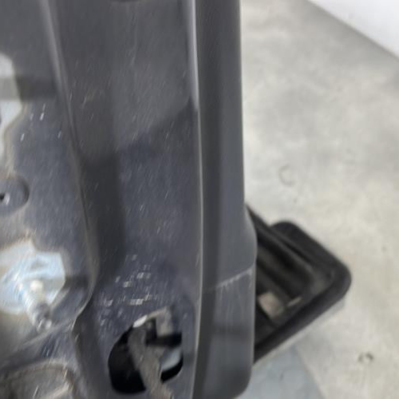 Porte avant droit RENAULT MEGANE 3 Photo n°6