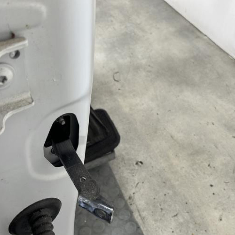 Porte avant droit PEUGEOT 208 1 Photo n°4