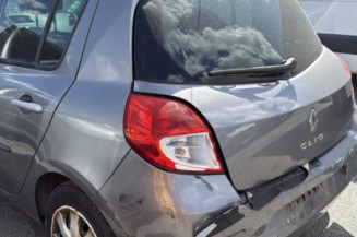 Porte avant droit RENAULT CLIO 3
