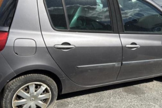 Porte avant droit RENAULT CLIO 3